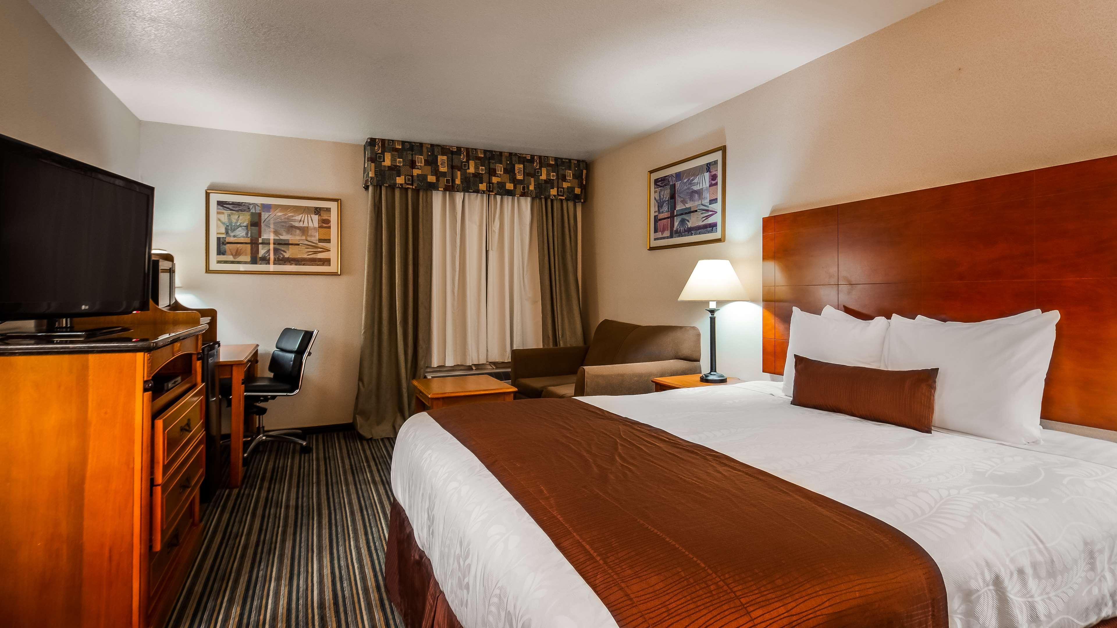 Best Western Plus Twin View Inn And Suites Redding Ngoại thất bức ảnh