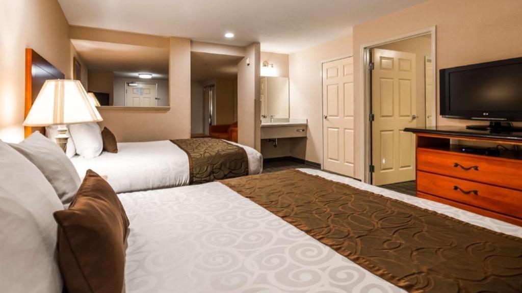 Best Western Plus Twin View Inn And Suites Redding Ngoại thất bức ảnh