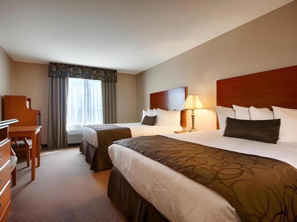 Best Western Plus Twin View Inn And Suites Redding Ngoại thất bức ảnh